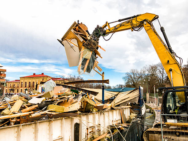 Best Construction Debris Removal  in Richland, WA